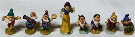 Filmic Light - Snow White Archive: 1987 Olszewski Goebel Miniatures ...