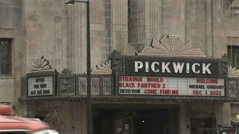 Pickwick Theatre in Park Ridge finalizing deal with new owners to ...