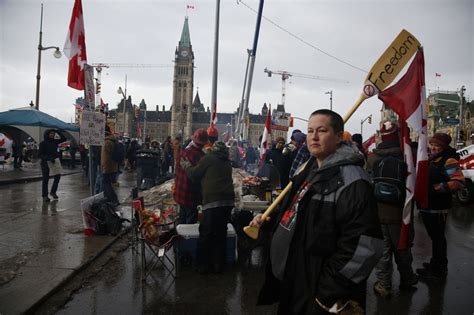 Live updates: Trucker protests at Canada-US border | CNN