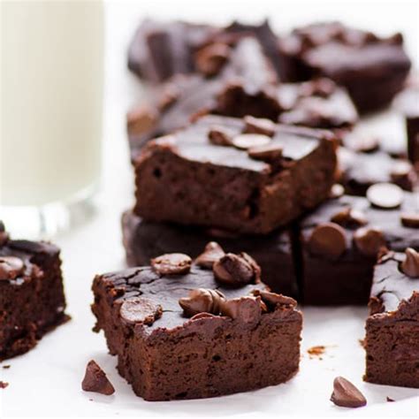 Black Bean Brownies Recipe - iFOODreal