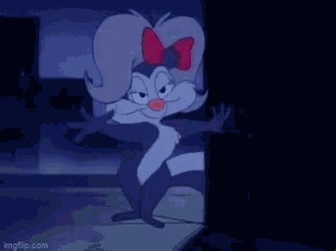 Tiny Toon Adventures Fifi La Fume GIF - Tiny Toon Adventures Fifi La Fume Skunk - Discover ...