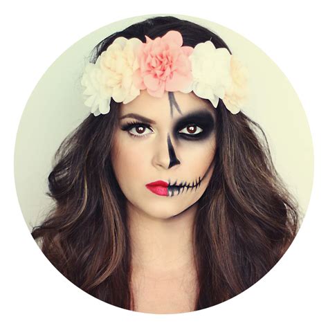 Maquillage Halloween moitié belle moitié squelette fleurs cheveux ...