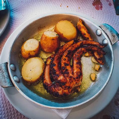 Portuguese Food: 25 Dishes to Try in Portugal (With Recipes)