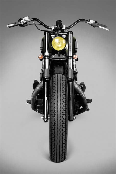 Triumph Bonneville Custom by Ton-Up Garage