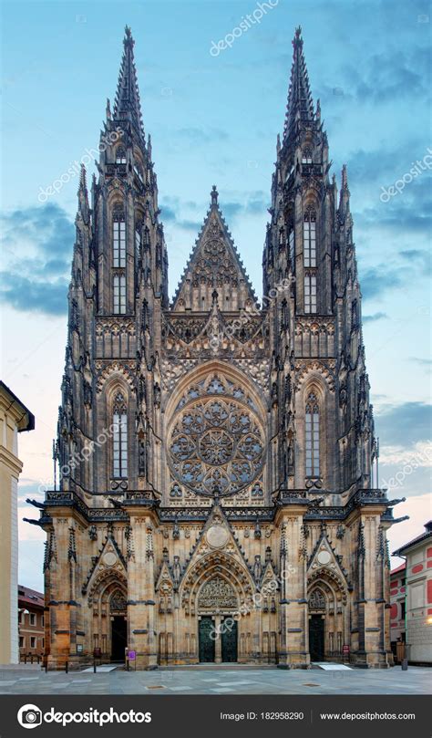 Prague - St. Vitus cathedral in Castle Stock Photo by ©TTstudio 182958290