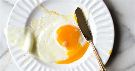 How to cook the perfect runny egg to top toast, pasta or even pizza | Cooking | Dallas News