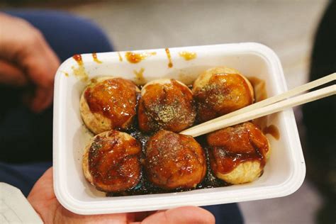 Japanese Street Food in Kyoto | Japanese street food, Japan street food, Food