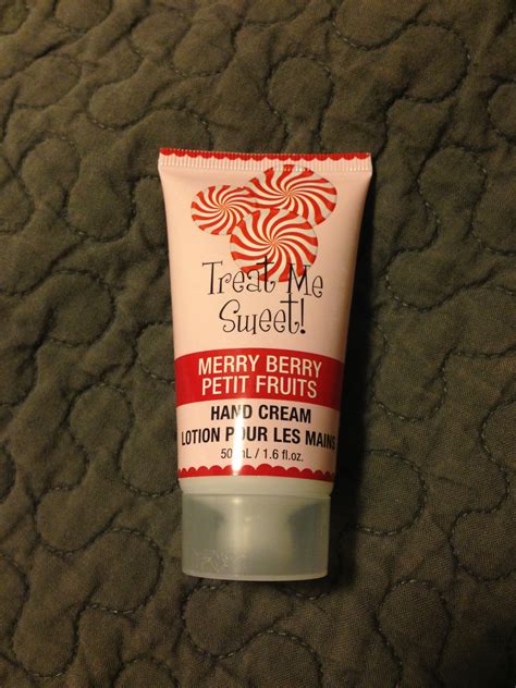 Treat me sweet! Merry berry hand cream reviews in Body Lotions & Creams ...