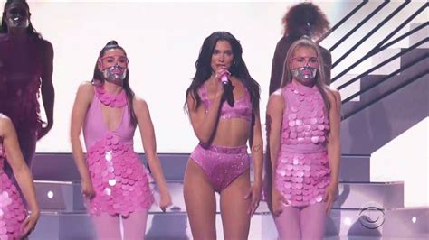 Dua Lipa Sparkles With 'Levitating' Performance Featuring DaBaby at 2021 GRAMMY Awards | whas11.com