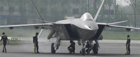 China's J-20 Stealth Fighter will be put on combat patrols over South ...