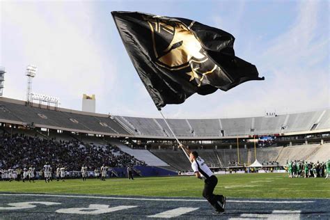 Army releases 2018 football schedule