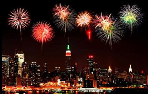 New York City New Year's Eve skyline fireworks photo | New years eve fireworks, New york new ...