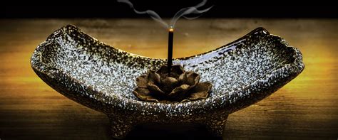 Incense & Candles – Fine Fragrances