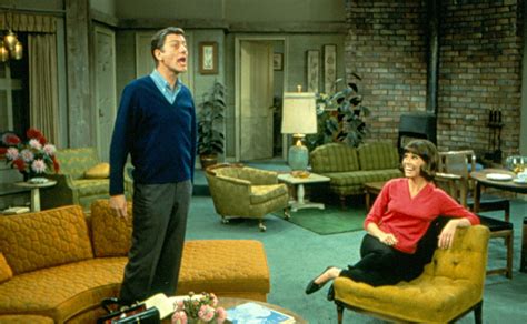 It’s a Christmas miracle as CBS airs The Dick Van Dyke Show — in colour ...