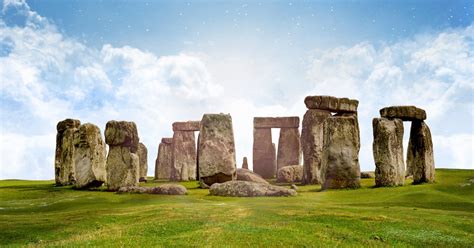 Scientists Analyze Ancient DNA to Solve Mystery of Who Built Stonehenge