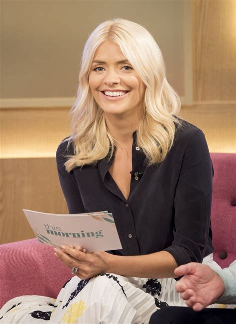 Holly Willoughby - "This Morning" TV Show in London 06/27/2017 • CelebMafia