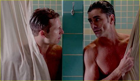 John Stamos & Glen Powell Steam Up 'Scream Queens' with Sexy Shower ...