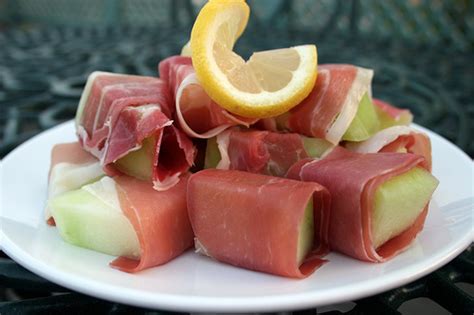 Melon with Parma Ham | 1000 Calorie Counted Recipes