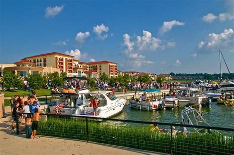 Concert By the Lake Series at Harbor Rockwall in 2021 | Rockwall, Lake ...