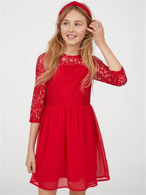 Buy H&M Girls Red Self Design Lace Dress - Dresses for Girls 10974702 | Myntra