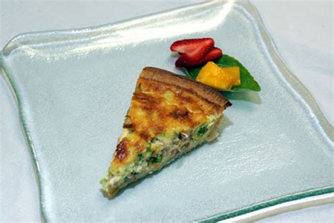 Isaly’s Chipped Ham & Asparagus Quiche w/ Fresh Fruit – Isalys