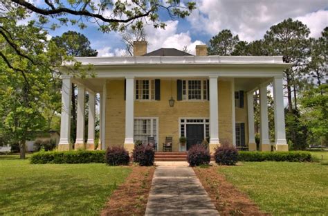 Paulk-Steed House, Ocilla | Vanishing Georgia: Photographs by Brian Brown