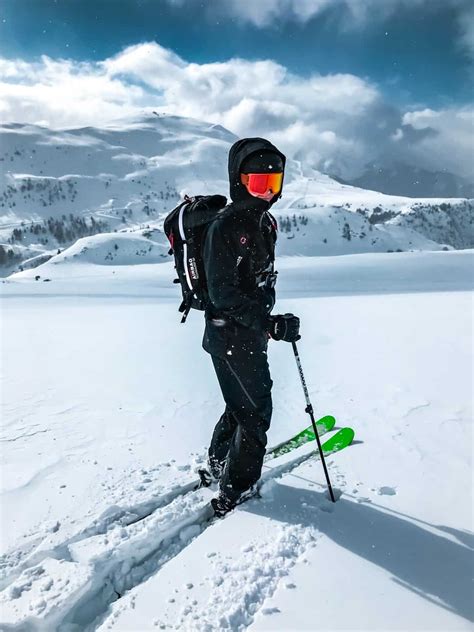 The 11 Best Ski and Snowboard Wax for 2020 (+ Free Wax Guide) | New To Ski