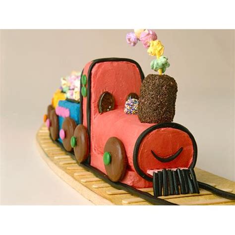 Choo-choo train birthday cake recipe | Food To Love