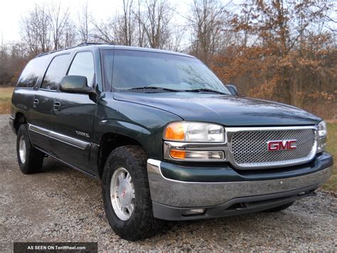 2001 GMC Yukon XL - Information and photos - MOMENTcar