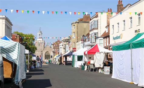 Insider's Guide to Lymington | New Forest Escapes