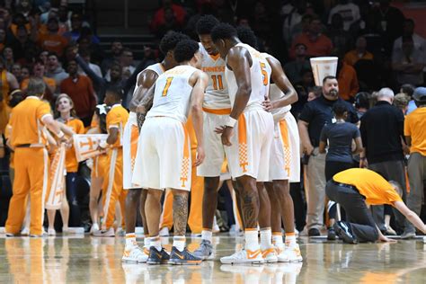 Tennessee Basketball Recruiting: Vols offer 6-7 four-star small forward - Rocky Top Talk