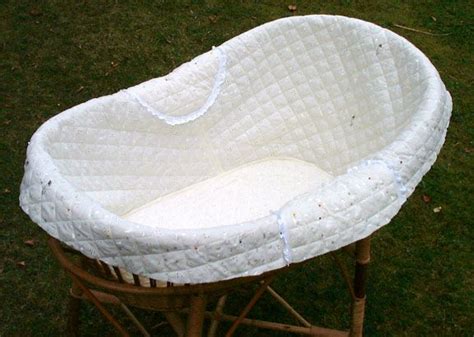 Moses Basket: Liner - Projects | Moses basket, Moses, Moses basket crib