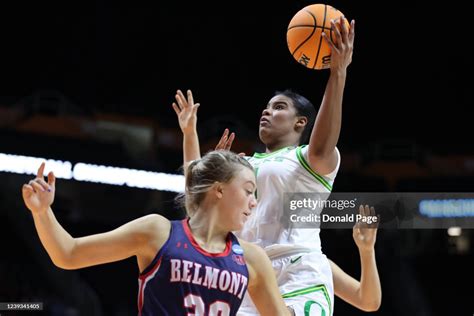 Nyara Sabally of the Oregon Ducks goes to the basket against the ...