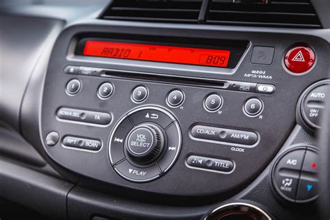 Car Stereo Won't Turn On But It Has Power: What To Do (Reasons)