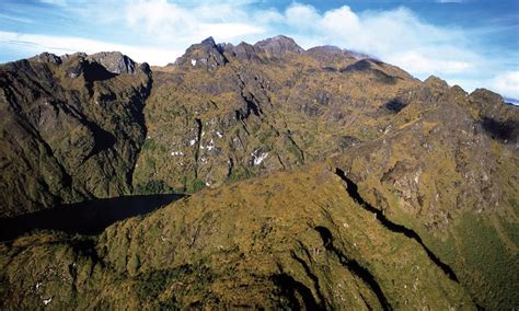 Top 3 Highest Mountains in Papua New Guinea - toplist.info