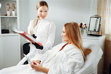 6 Reasons to Become a Massage Therapist in Canada | IKRA