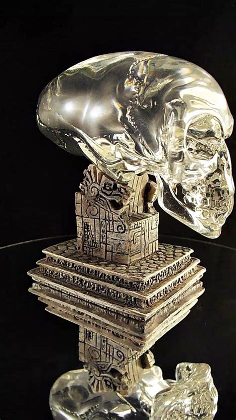 Mini Replica of Crystal Alien Skull from Indiana Jones Movie | Alien skull, Crystals, Magical gift