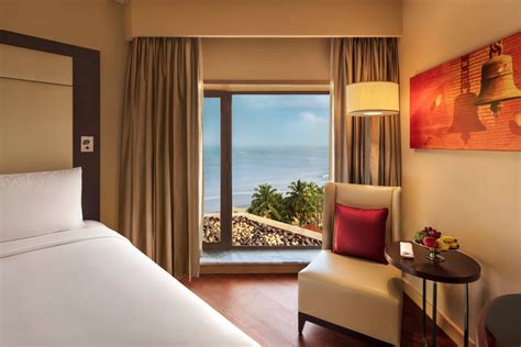 Luxury Mumbai Hotel Photos | JW Marriott Mumbai Juhu