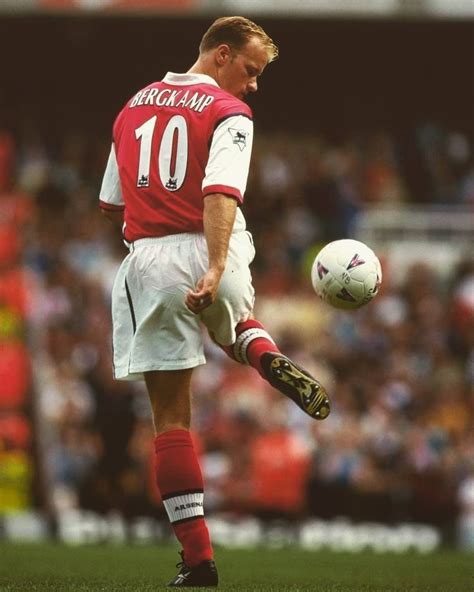 Dennis Bergkamp | Dennis bergkamp, Arsenal football, Legends football