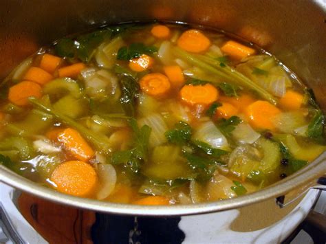 Basic Vegetable Stock - Happy and Healthy Recipes