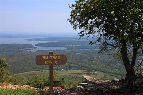 Mount Nebo: Rim Trail - 3 mi | Arklahoma Hiker