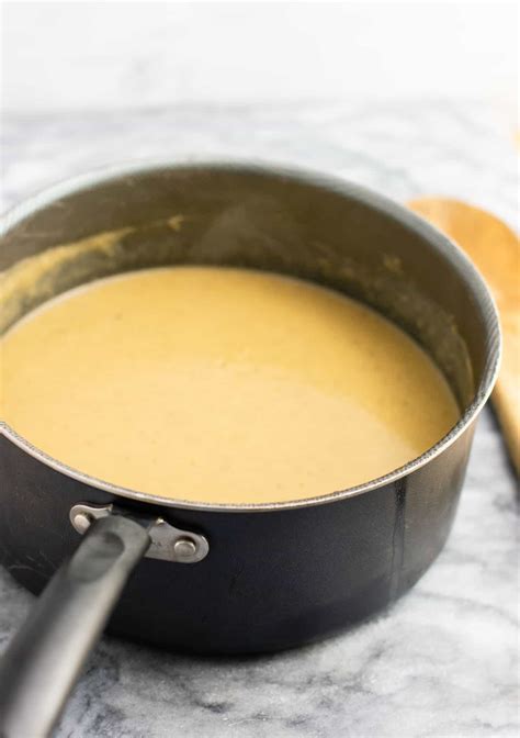 The Best Vegetarian Gravy Recipe - Build Your Bite