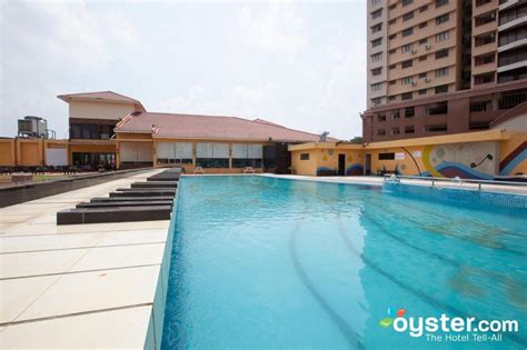 A Famosa Resort Melaka (Condo D'Savoy Homestay) Entire apartment (Malacca) - Deals, Photos & Reviews