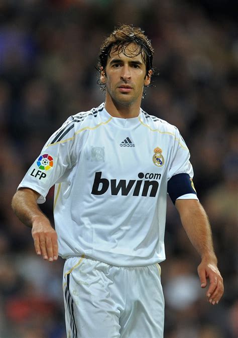 Real Madrid Transfers: Jose Mourinho Cuts Raul, Guti, Signs Sami ...