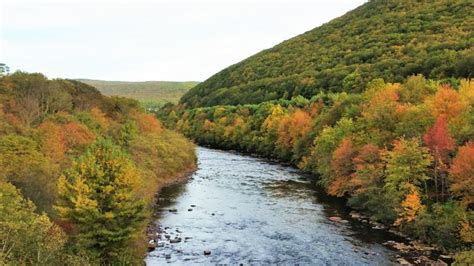 How to Find the Most Beautiful Fall Foliage in the Poconos – Dang Travelers