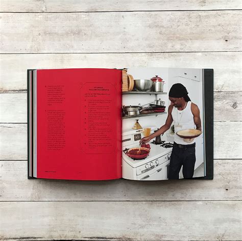 Snoop Dogg’s 4-Year-Old Cookbook Returns to Bestsellers List After ...