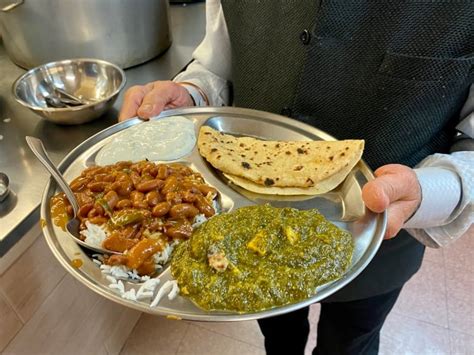 Montreal Sikh temple continues tradition of giving by feeding community, donating to ...