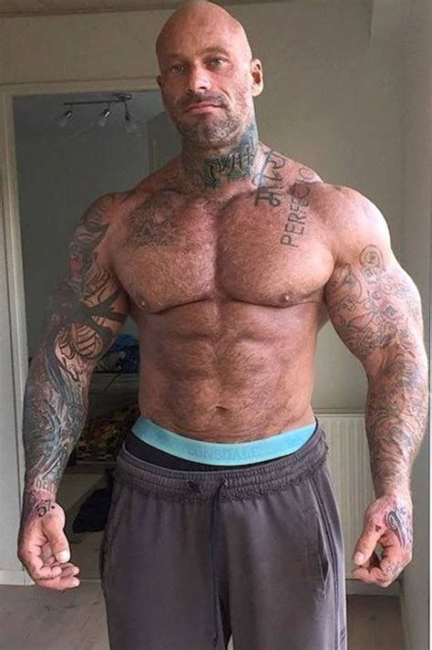 Pin by Norman Valdez on eye candy | Hairy hunks, Muscle men, Tattoed guys