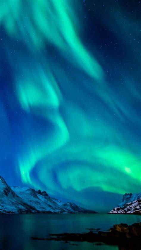 Download Swirling Green Northern Lights HD Wallpaper | Wallpapers.com | Northern lights ...