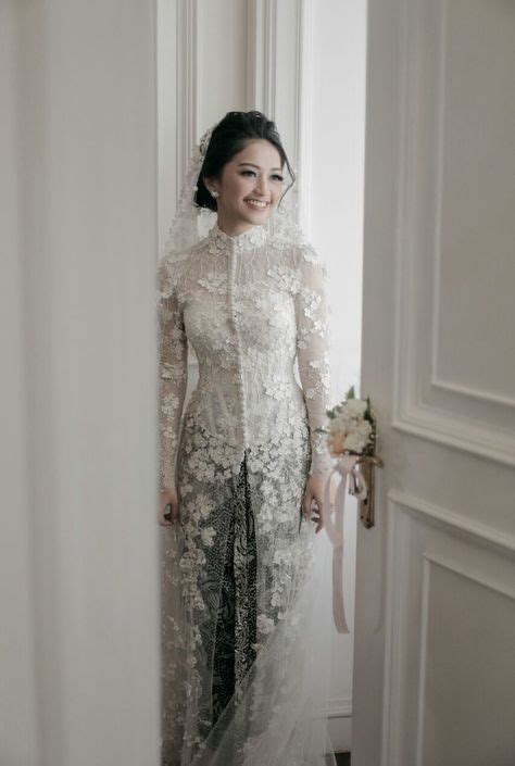 Best 25+ Kebaya wedding ideas on Pinterest | Wedding dresses short ...